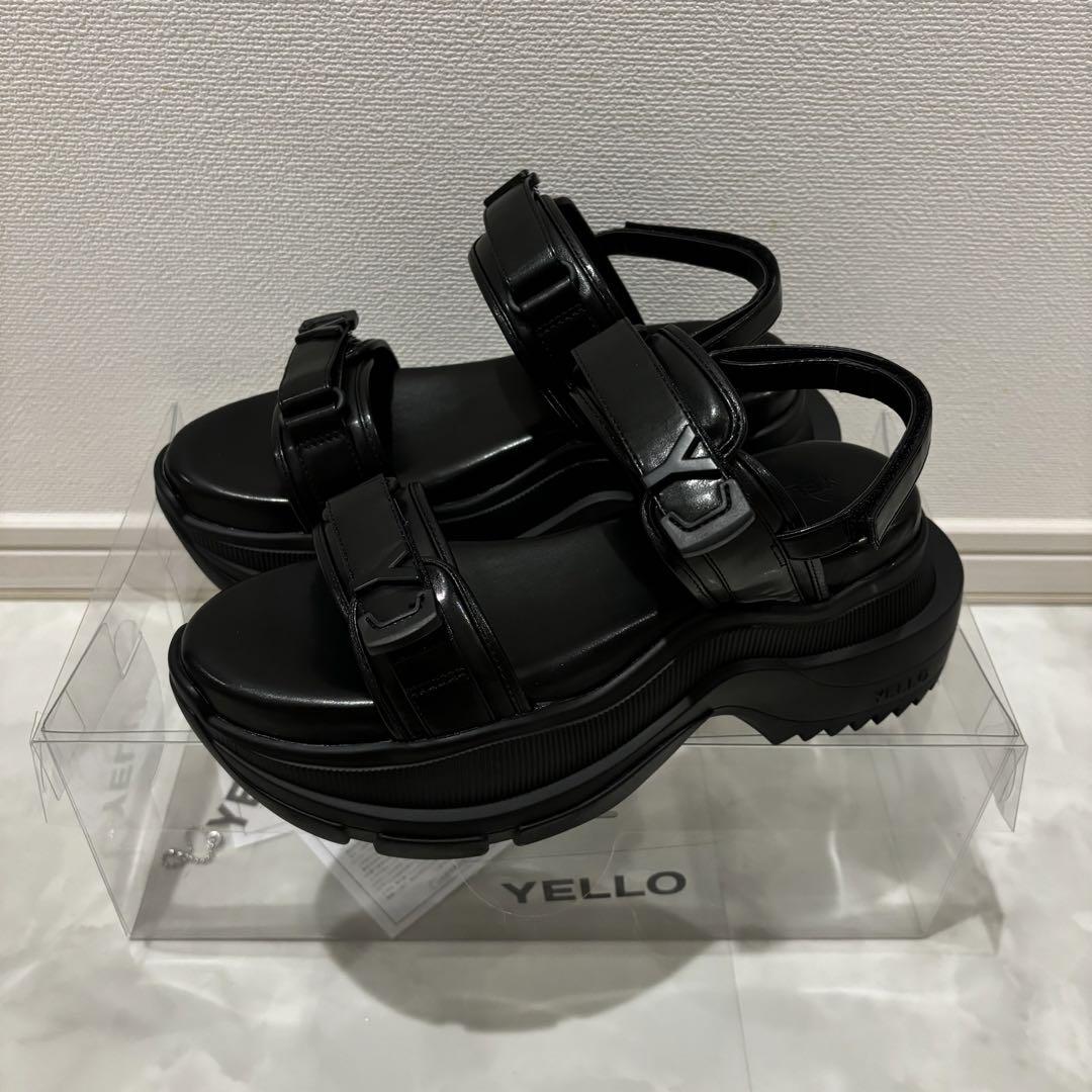 靴 YELLO DRAMA SINGLE SNEAKER SANDALS