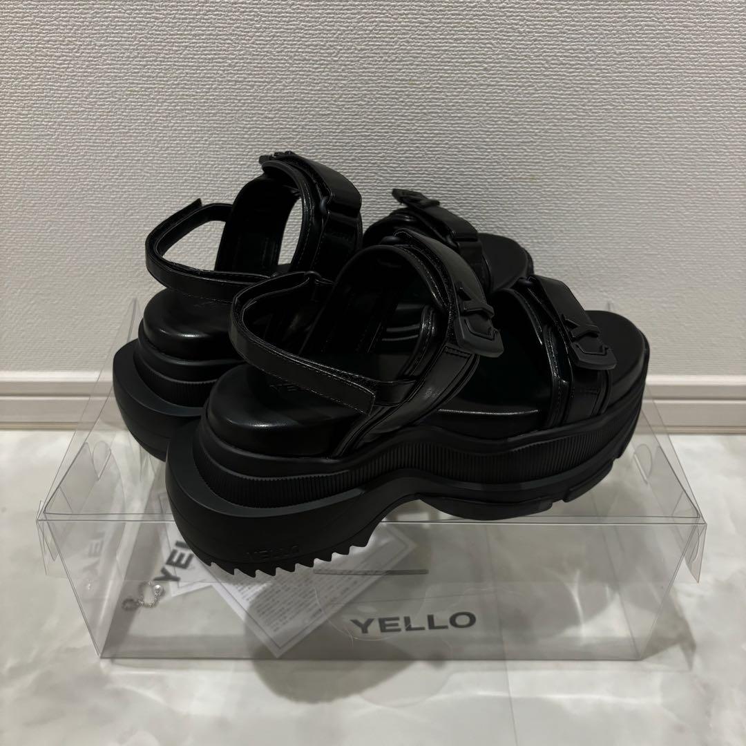 靴 YELLO DRAMA SINGLE SNEAKER SANDALS