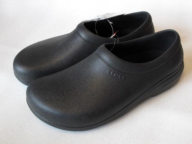 crocs ON THE CLOCK WORK SLIPON ブラック
