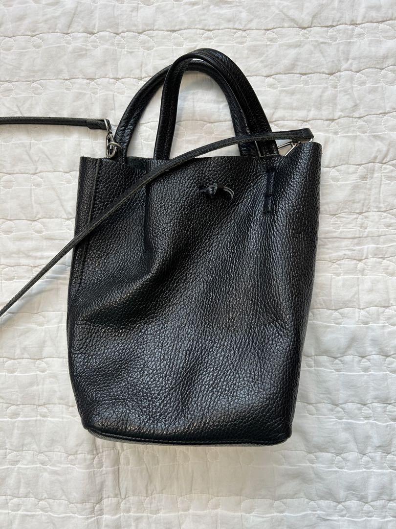 黒レザー トートバッグ ショルダー付き - メルカリ