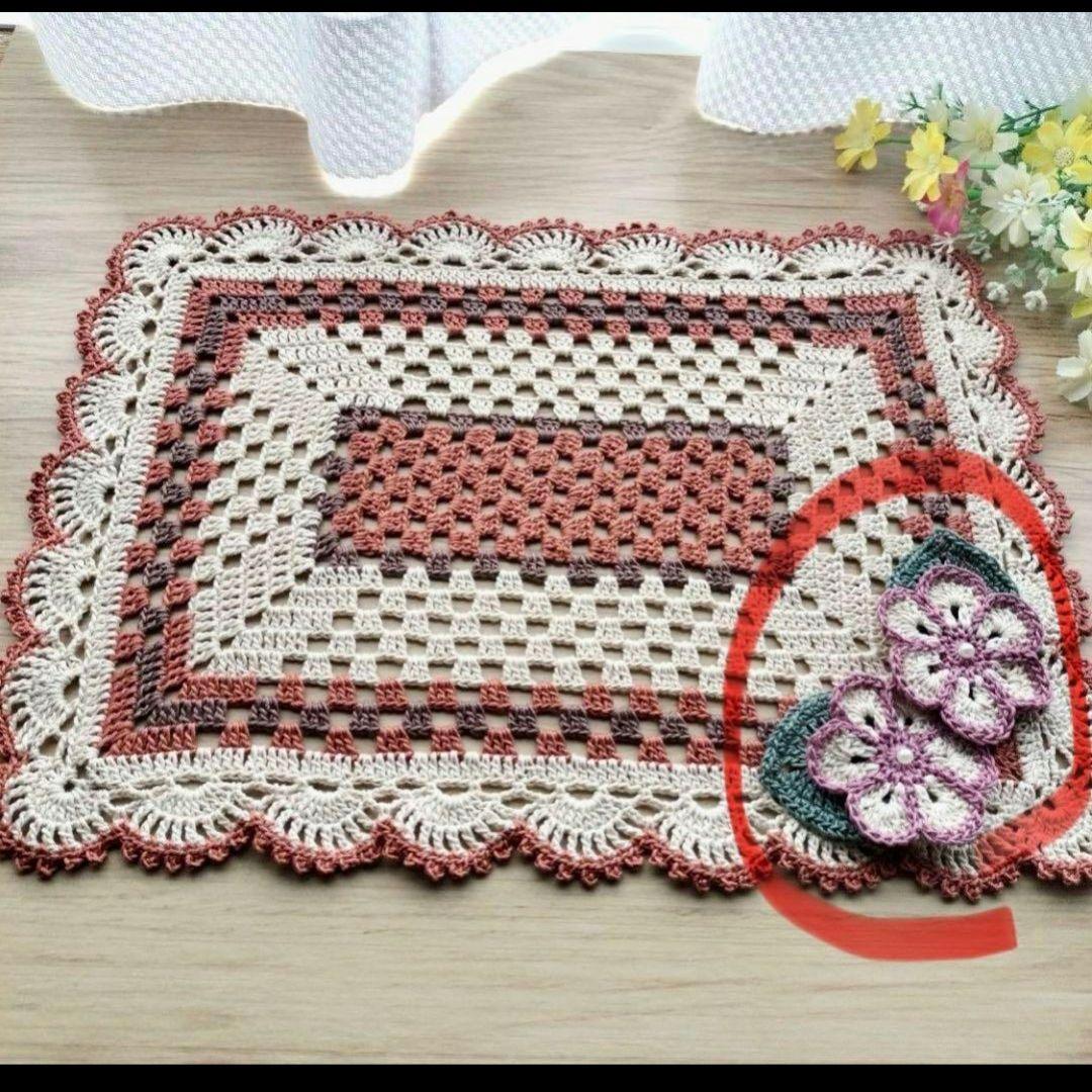 にしこ様専用　レース編みドイリー　テーブルセンター　インテリア