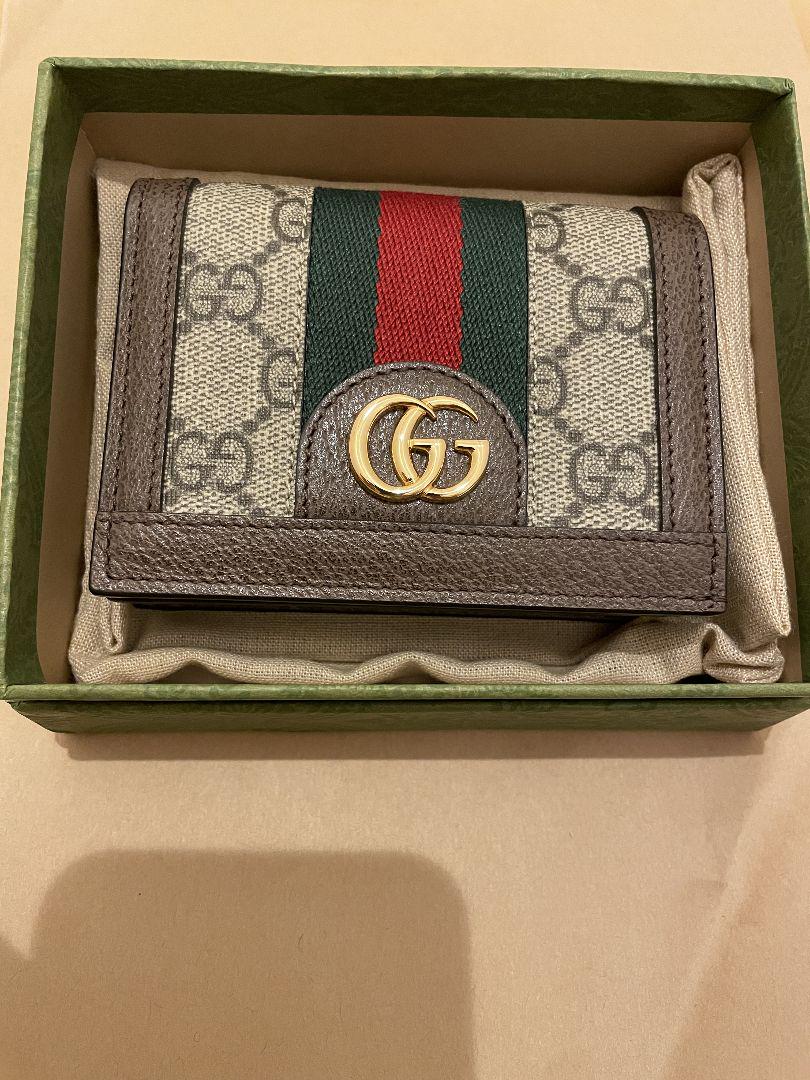 入荷済 GUCCI グッチ アニマリエ ピンク系 メタルビー ミニ 2つ折り