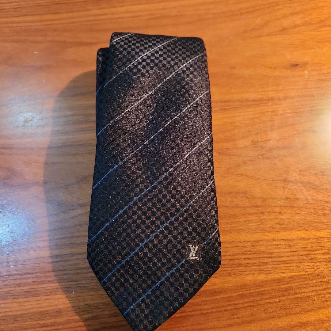Louis Vuitton ネクタイ 黒 チェック柄