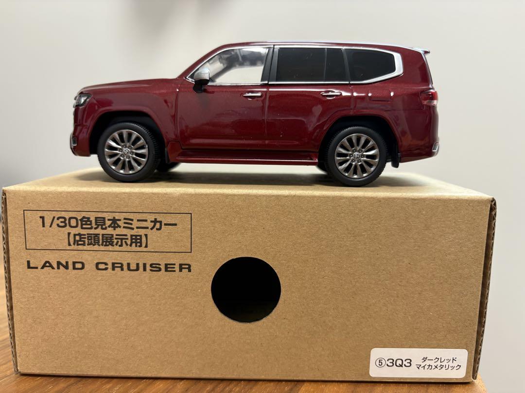 Amazon | みランドクルーザー 300 ZX ミニカー トヨタ 1/30