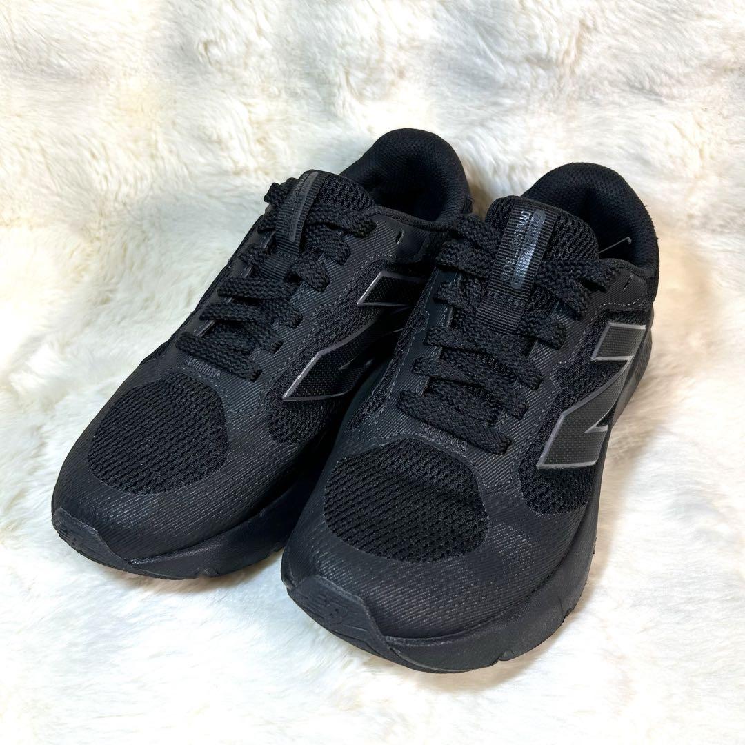 【ニューバランス】新品未使用 DynaSoft 800 v1 SA1 22.5