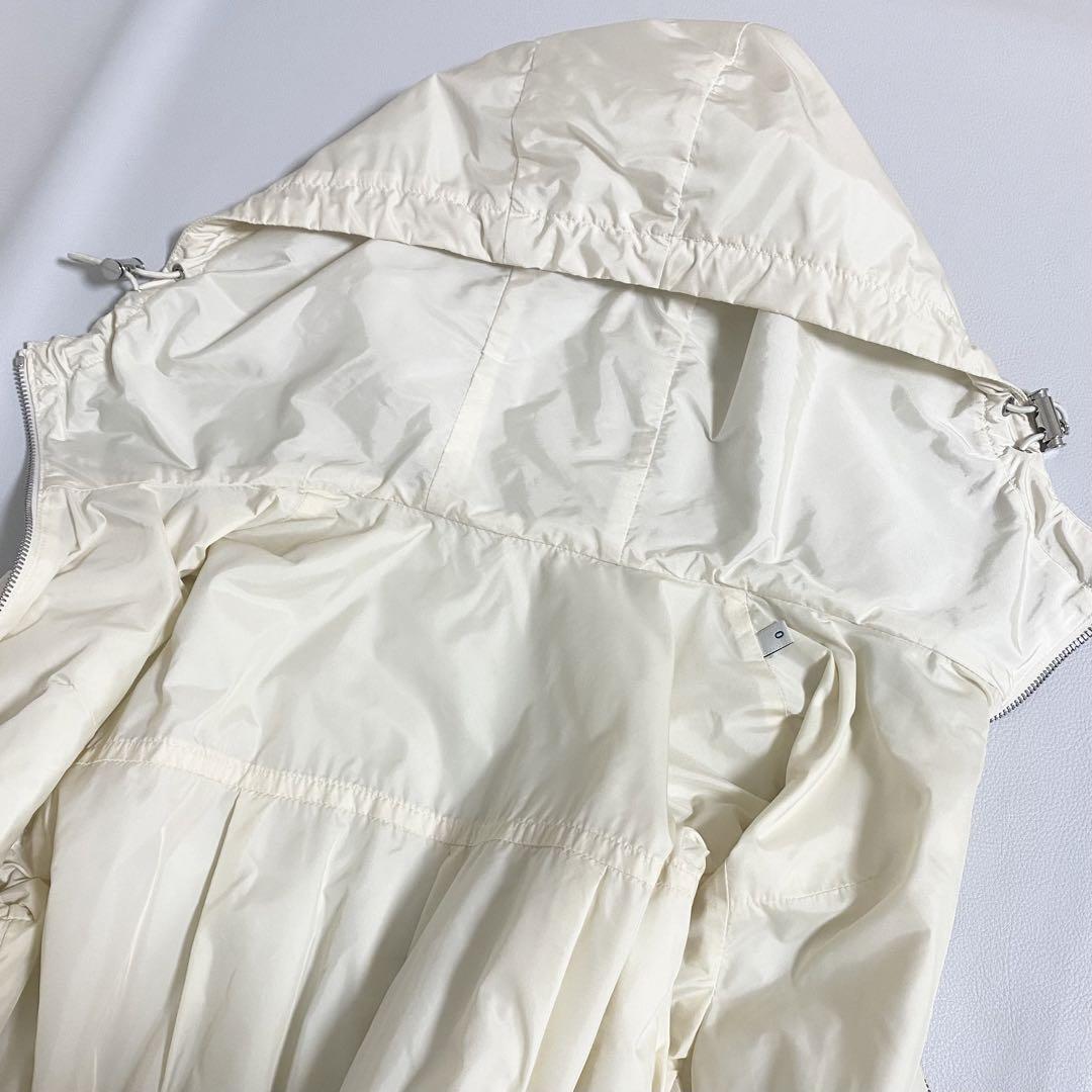 MONCLER / BRAZZAVILLE 0 ナイロンコート ベージュ - メルカリ