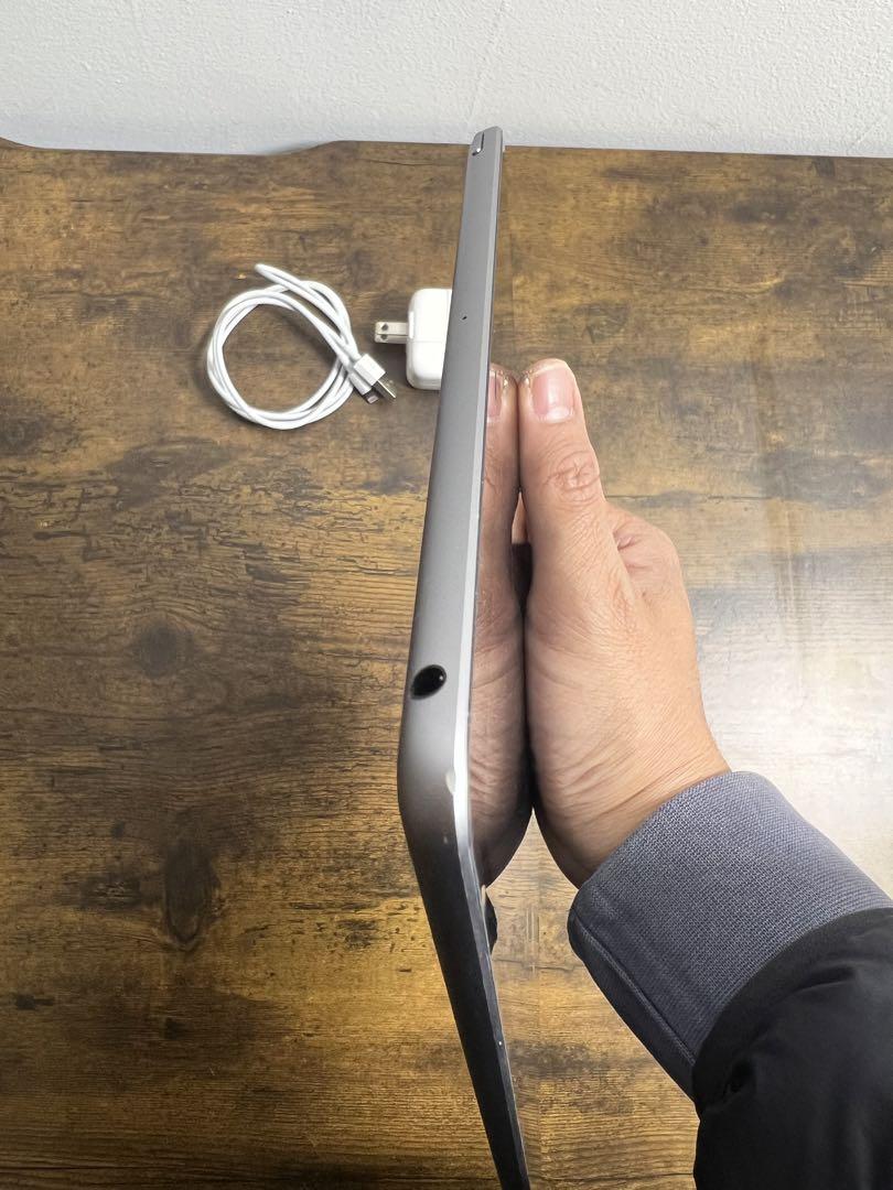 美品Apple iPad 第6世代/32GB/Wi-Fi/電池健康90.8%