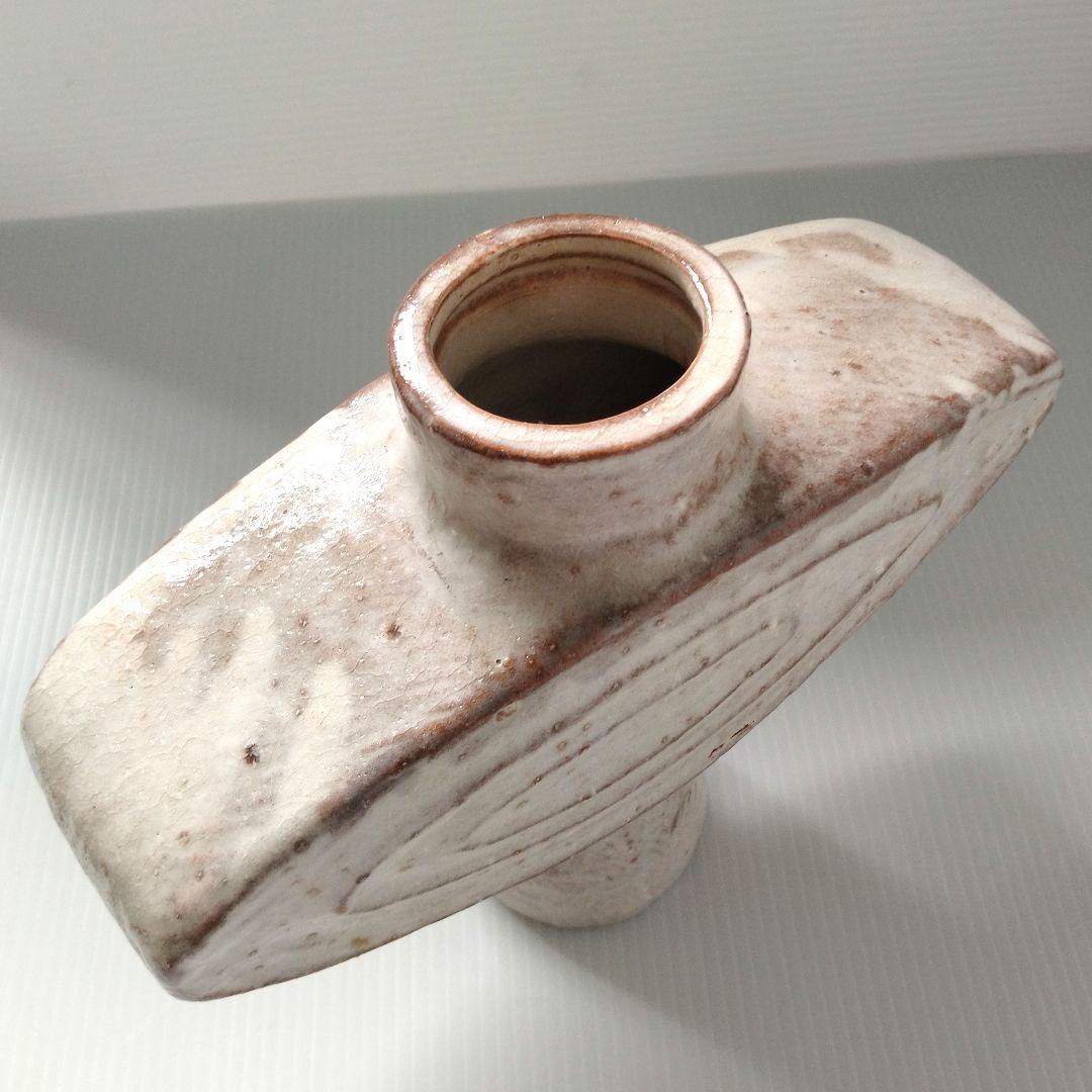 人気商品の中古品・新品・未使用品 昭和レトロ 変形花器 スペース 生け花 華道 花器 フラワーベース 花瓶・フラワースタンド