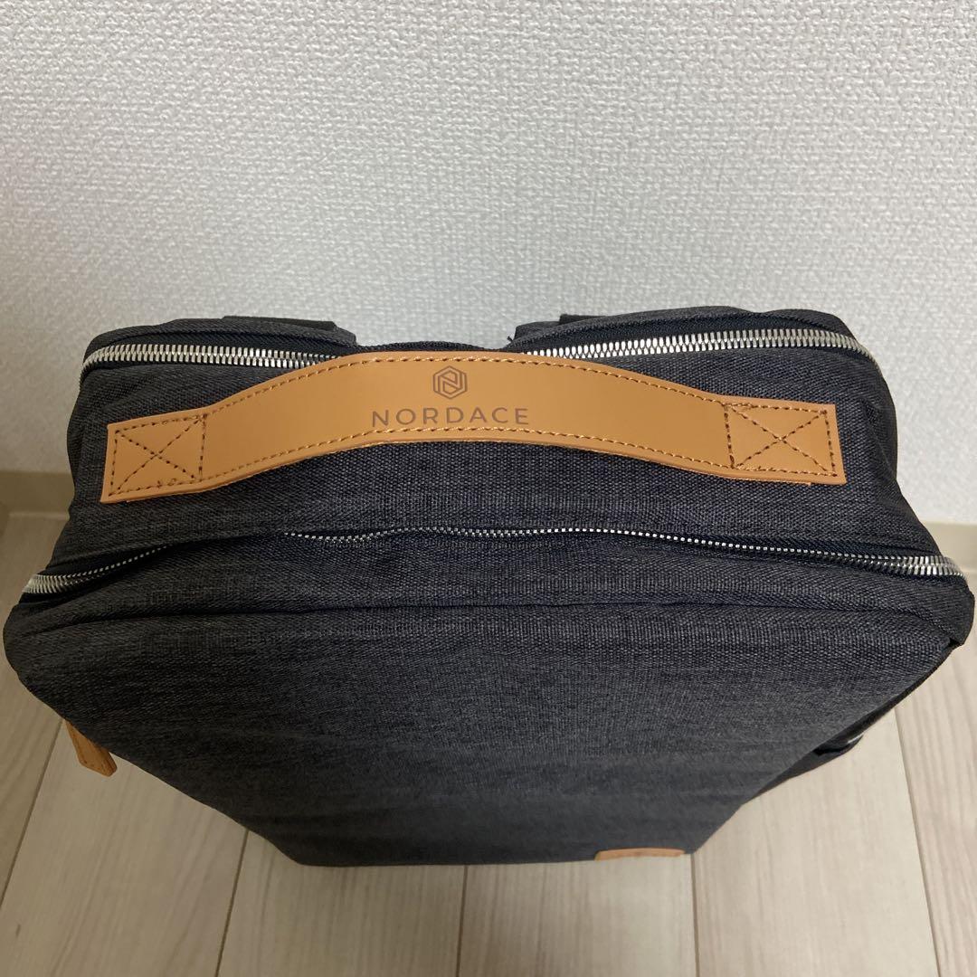 【未使用】NORDACE 軽量デイリー多機能リュック　バックパック　ダークグレー