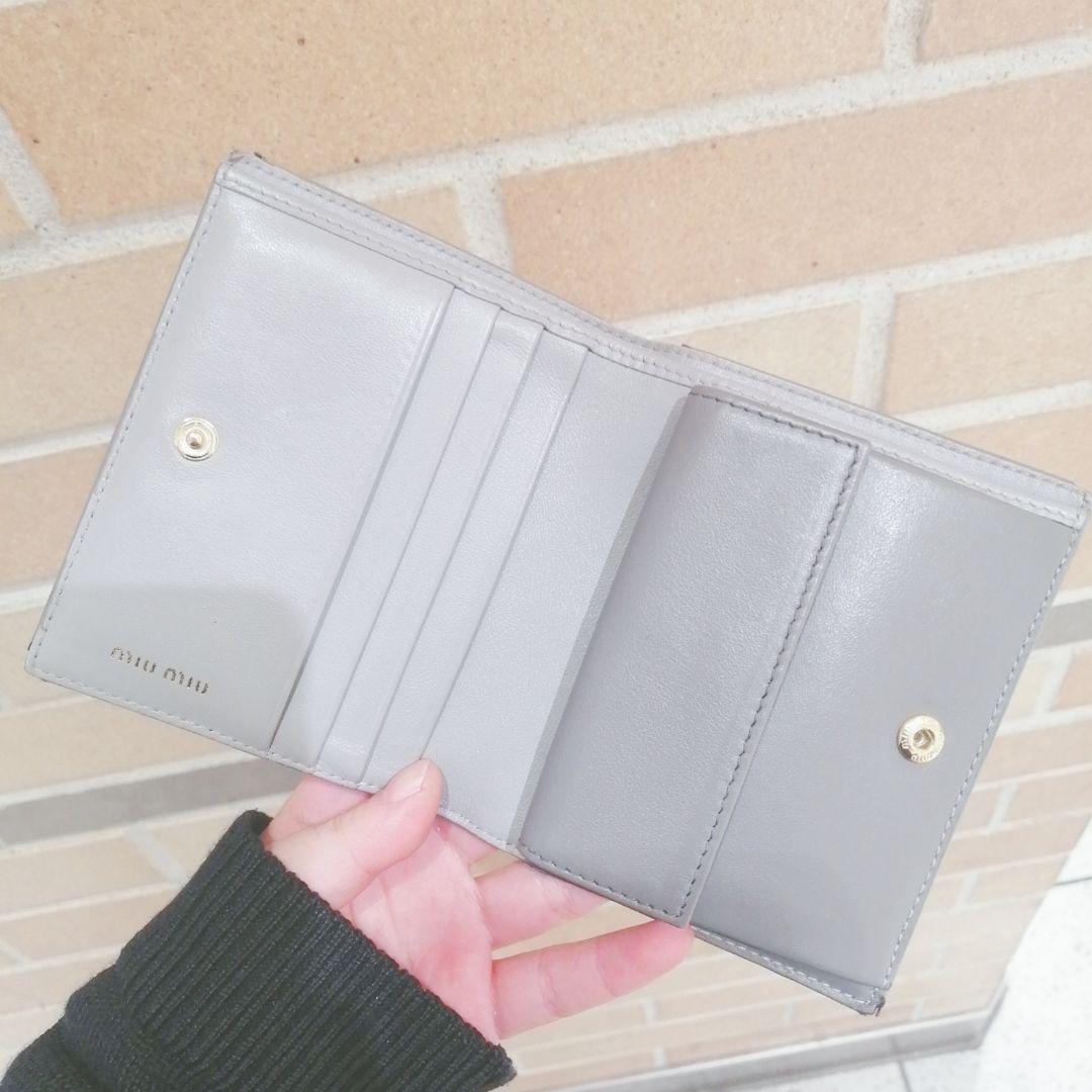 大人気！まとめ一覧 MIUMIU リボン三つ折り財布 三つ折り財布 小物