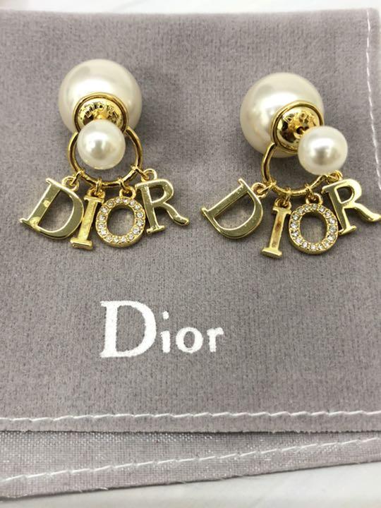 33%割引グレイ系(税込) DIOR TRIBALES ピアス ピアス アクセサリー 売り切れ必至! Dior ピアス TRIBALES ピアス(両耳用)