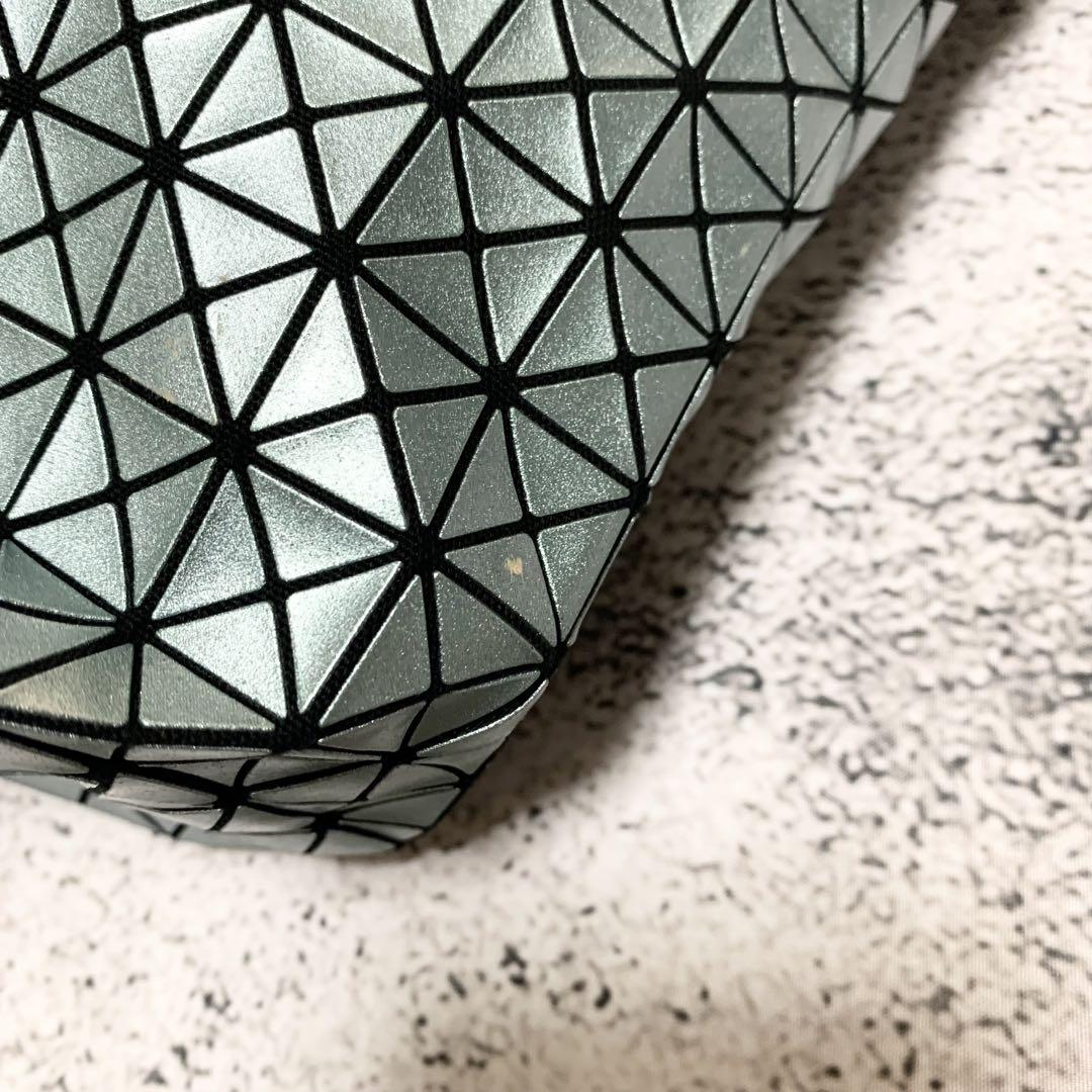 BAOLAO シルバー 三角形 クラッチバッグ BAO BAO ISSEY MIYAKE クラッチバッグ セカンドバッグ 三角