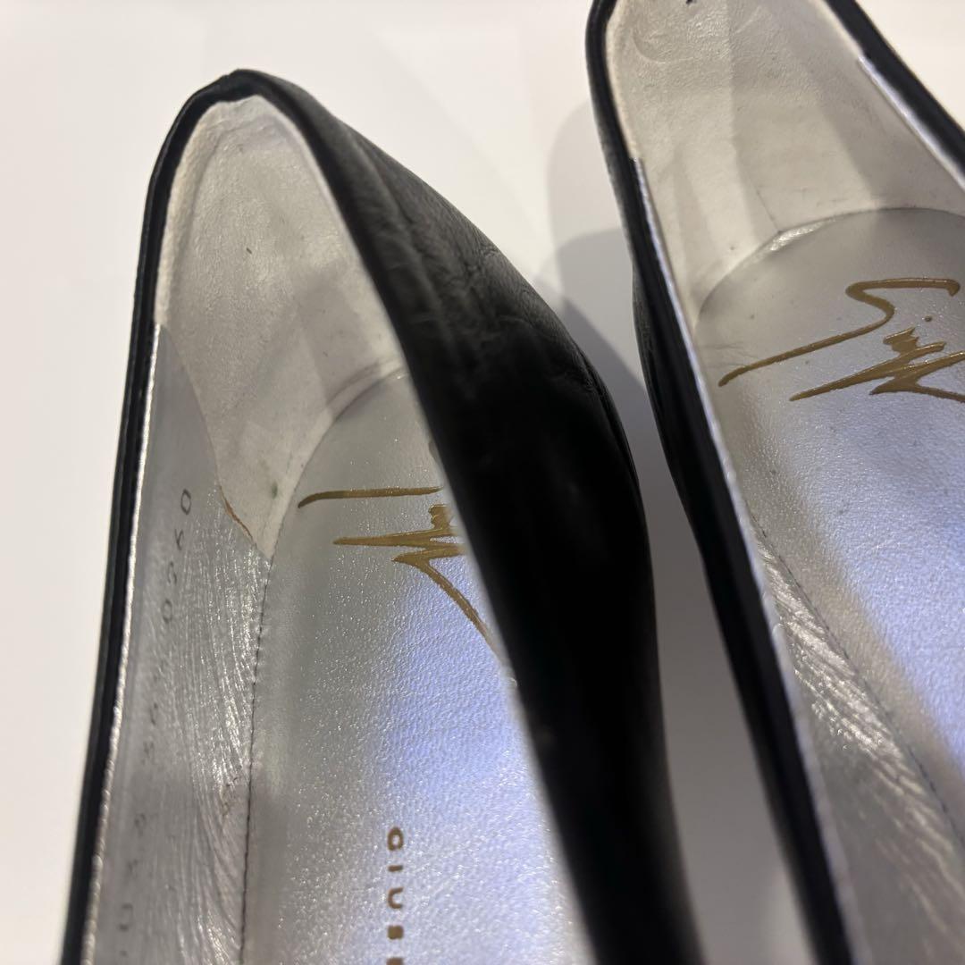 【GIUSEPPE ZANOTTI】フラットシューズ　スタッズ　黒　美品✳︎
