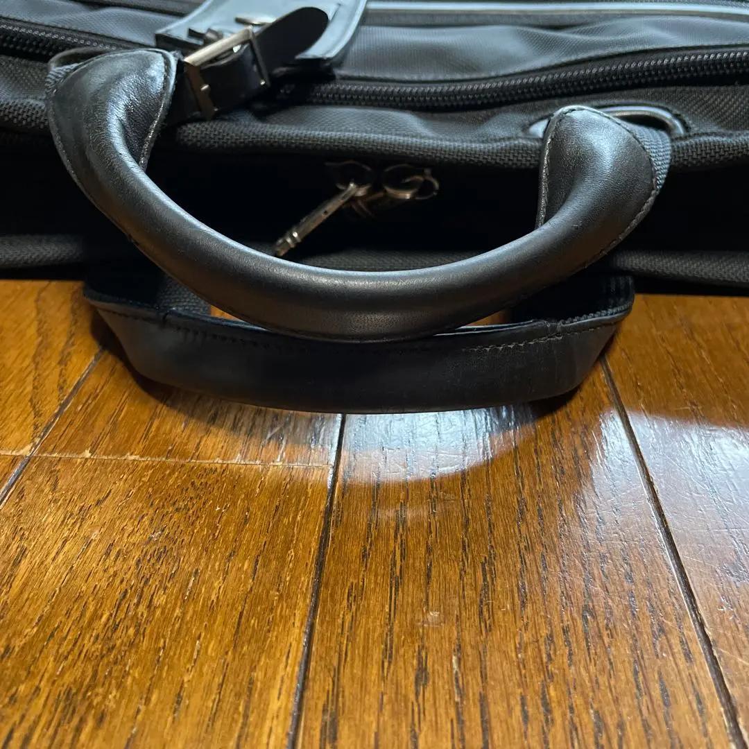 TUMI ビジネスバッグ　26111D4