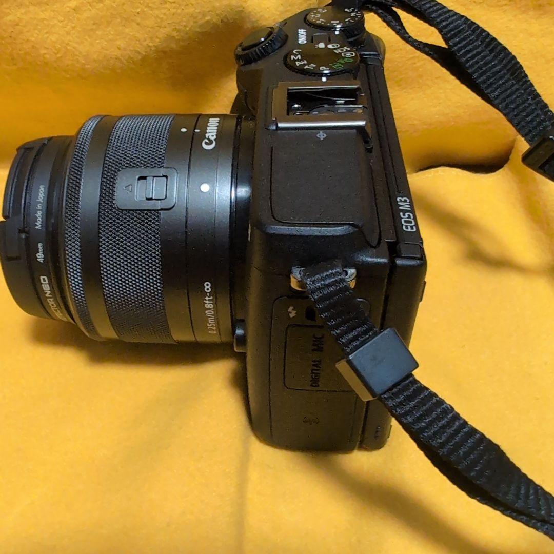 Canon EOS M3 ミラーレスカメラ 15-45mm