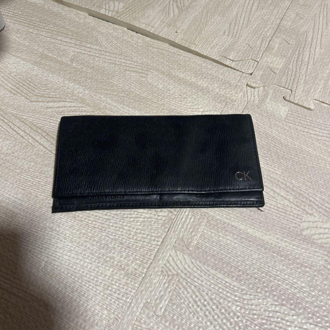 CK ブラック 二つ折り財布