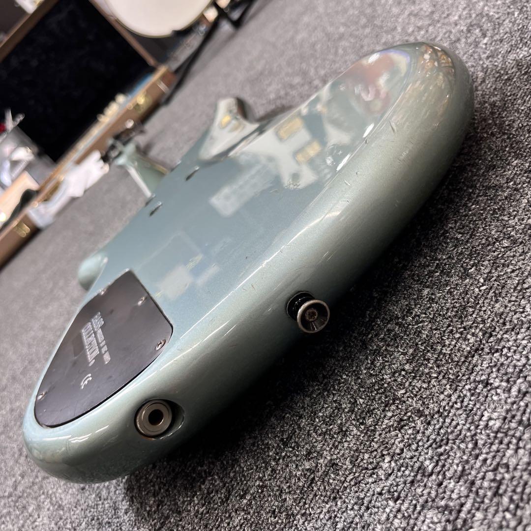 【10168】 BASS COLLECTION エレキベース グレー系
