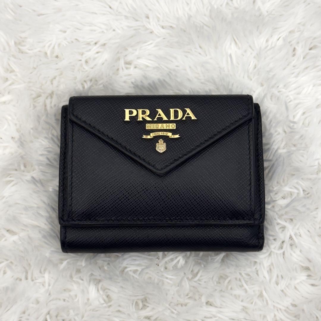 衝撃特価 美品⭐️PRADA プラダ サフィアーノ レザー 三つ折り 財布 ブラック 小物