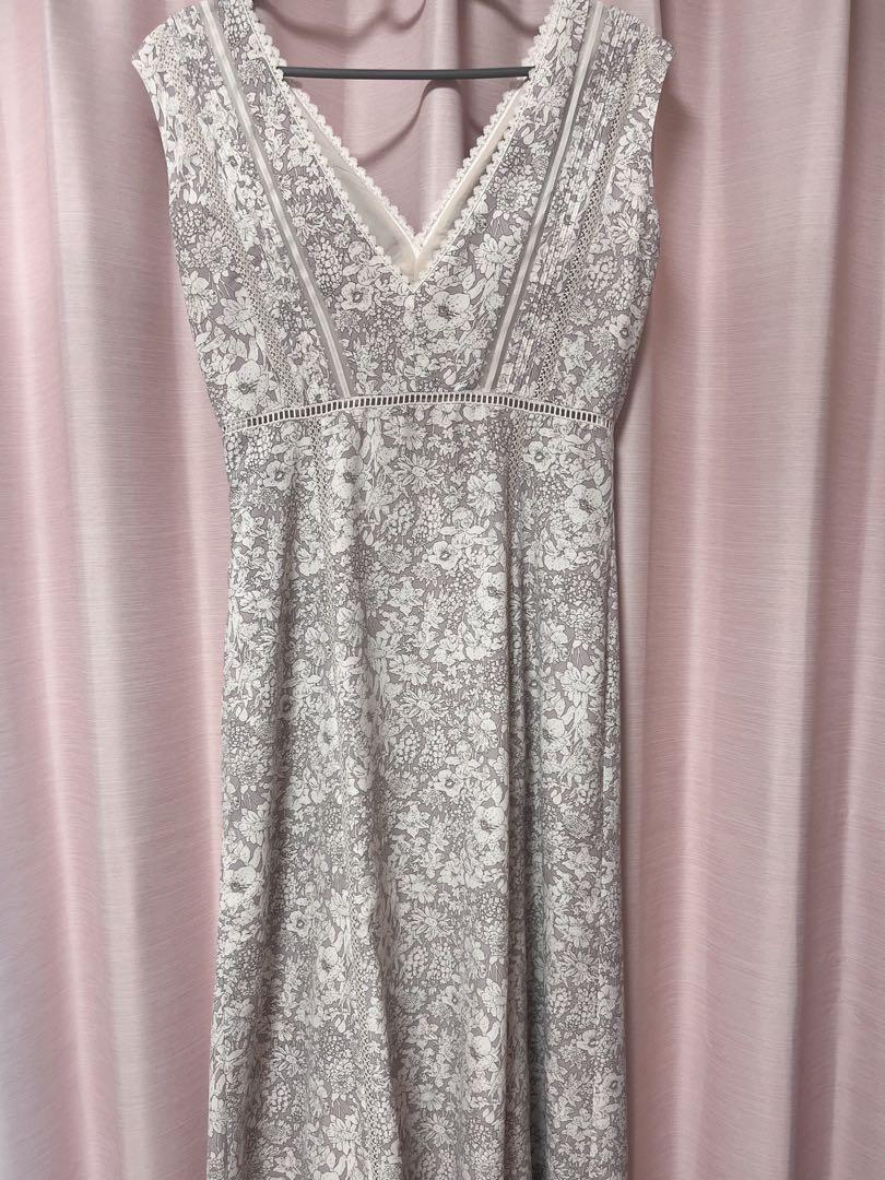ワンピース Herlipto Lace trimmed floral dress
