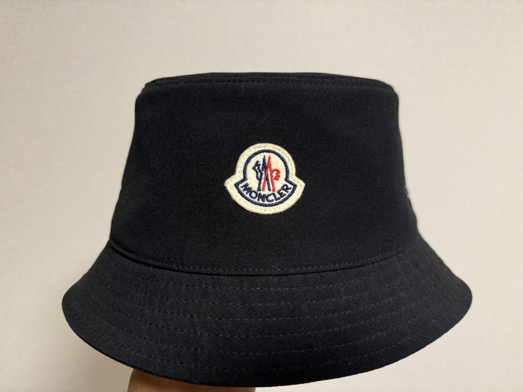 モンクレール MONCLER キャンバス素材 ロゴワッペン バケットハット
