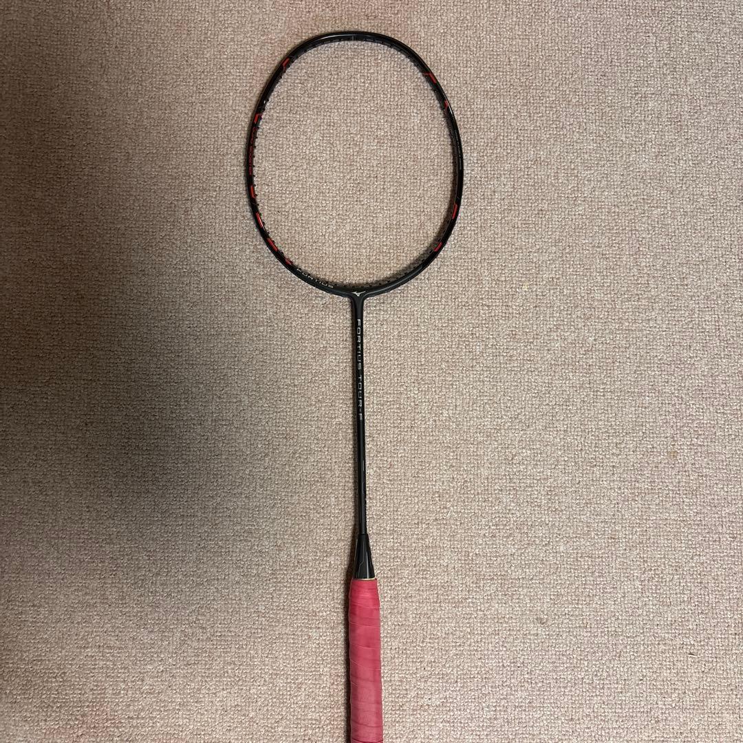 Mizuno FORTIUS TOUR-F バドミントンラケット目立った傷や汚れなし