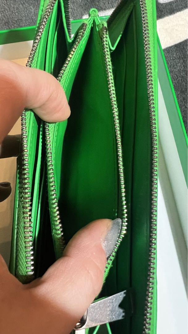 イントレチャート カセット ジップアラウンドウォレット　週末まで1万値下げ