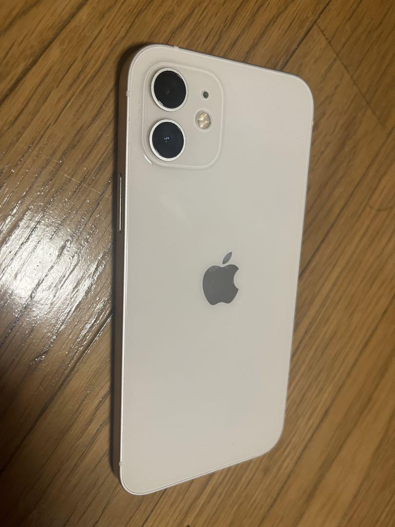 Apple iPhone 12 ホワイト 画面ひび割れあり Apple iPhone 12 ホワイト 画面ひび割れあり