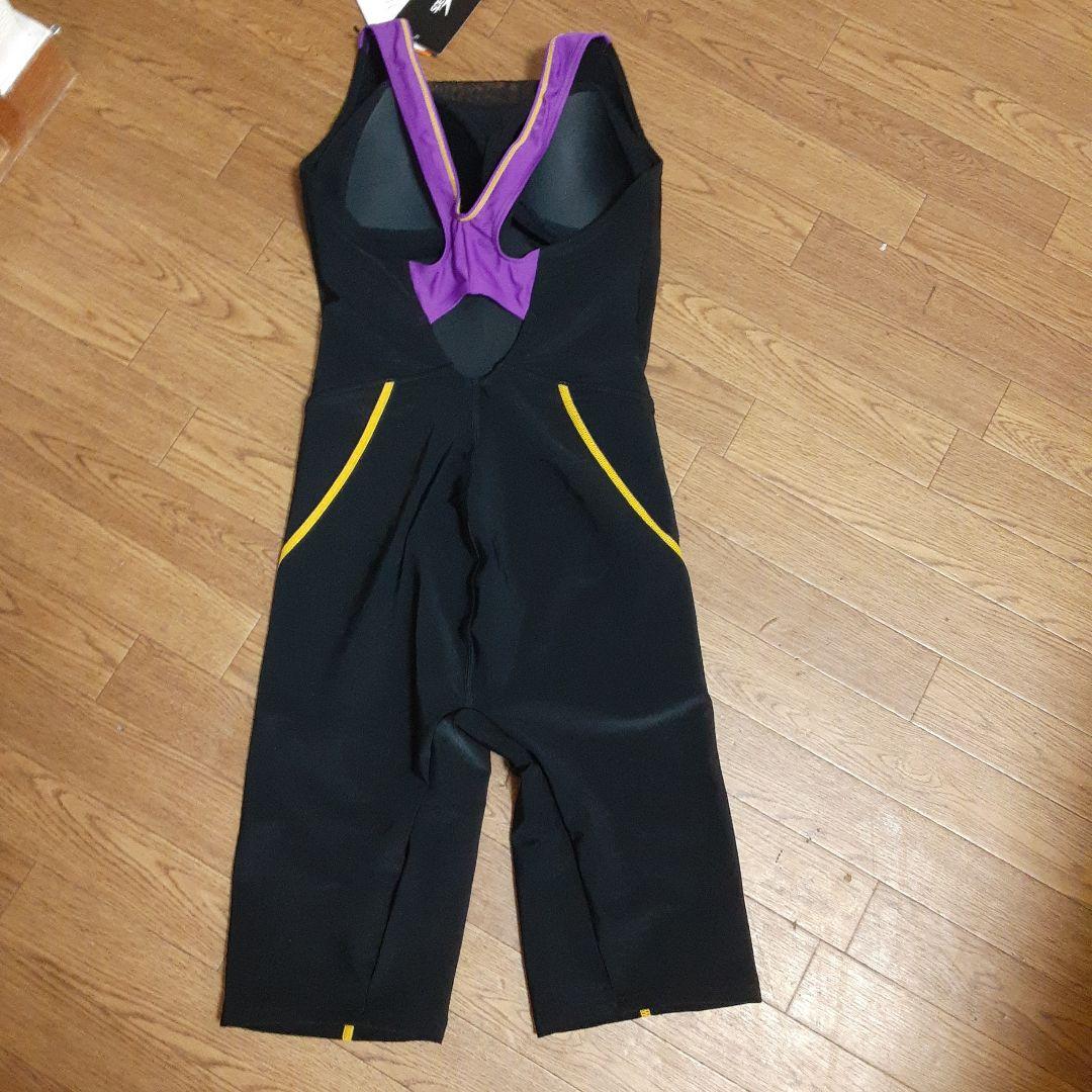 スピード水着、新品