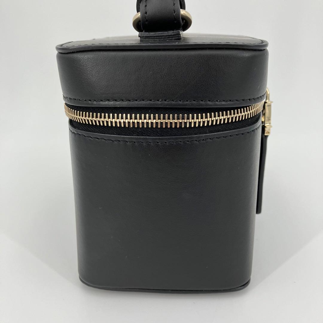Max Mara ロゴディテールトップハンドルバッグ 美品✨】マックスマーラ バニティバッグ MMロゴ トップハンドル