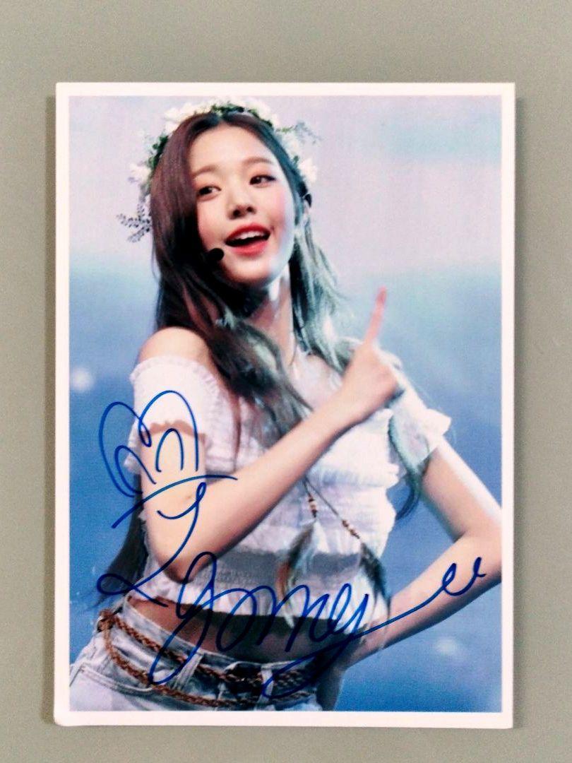 チャン・ウォニョン直筆サイン入り2Lサイズ写真…Jang Won Young