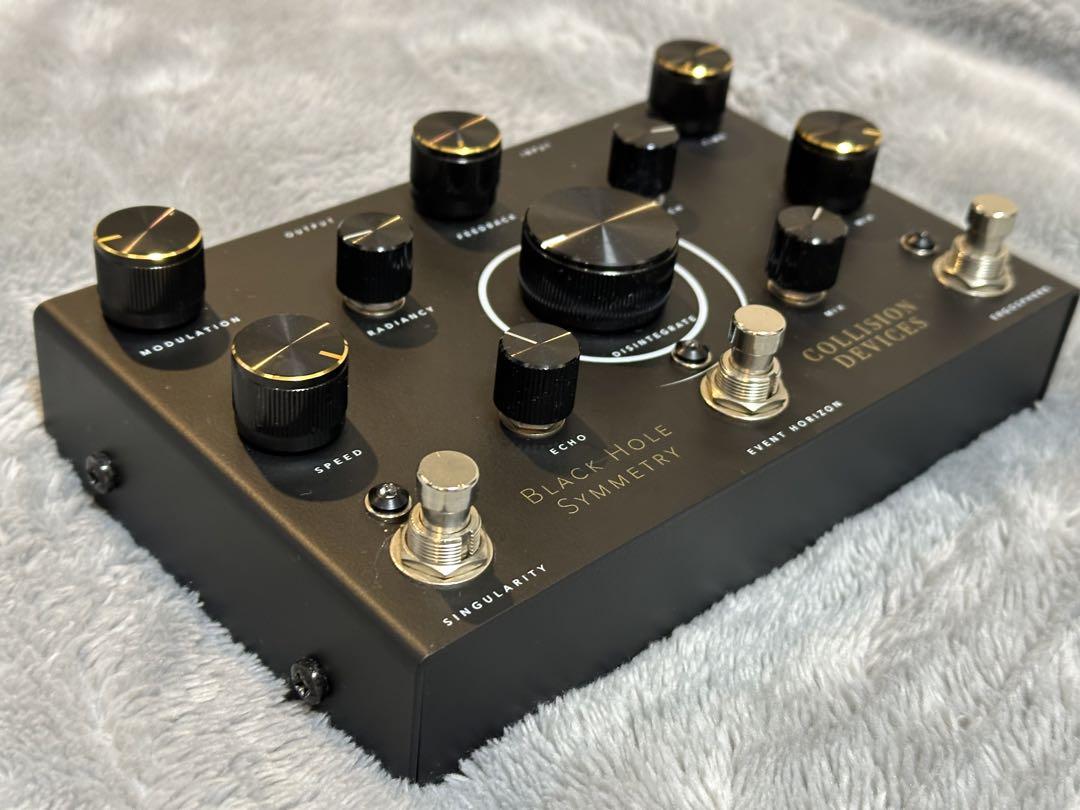 ギター Collision Devices  Black Hole Symmetry