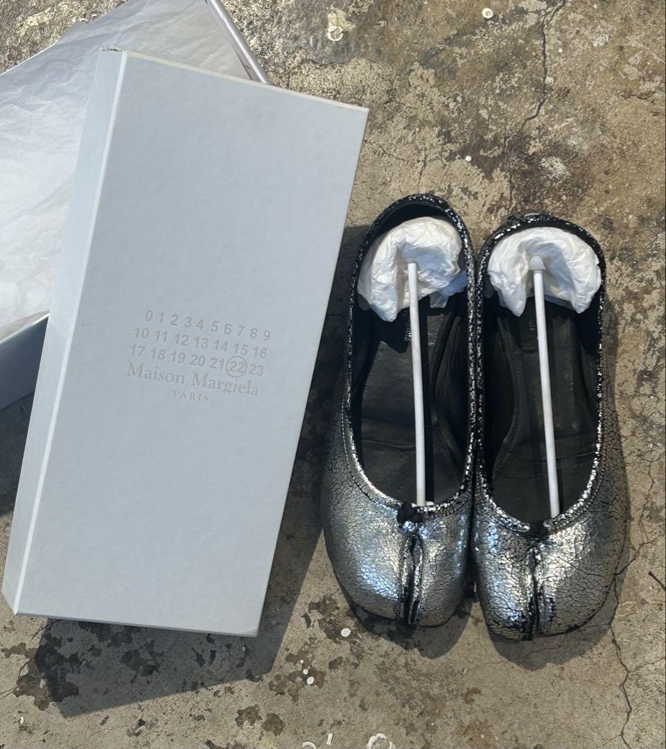 独創的 Maison Margiela] タビ バレエシューズ シルバー 37 靴