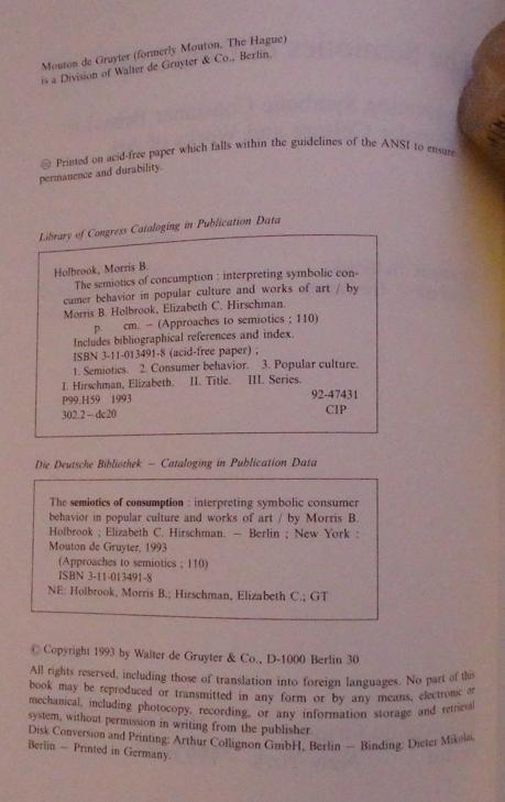 洋書 The Semiotics of Consumption : Consumer