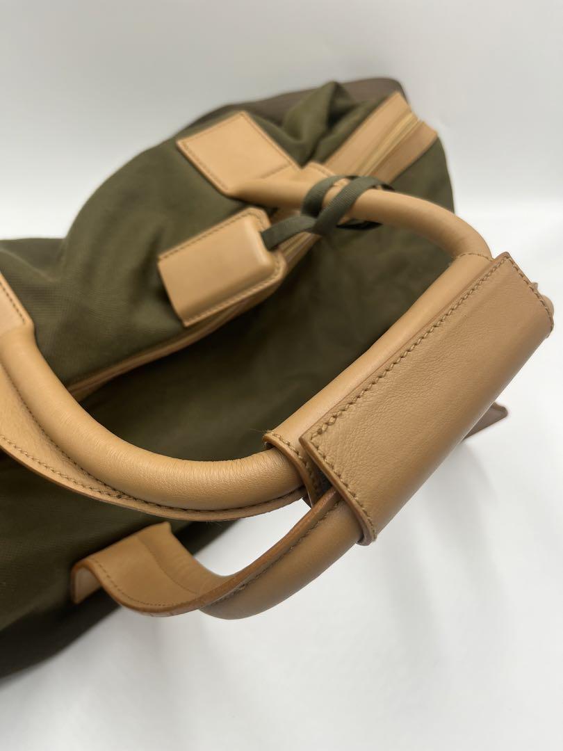 サルヴァトーレフェラガモ　Salvatore Ferragamo ボストンバッグ