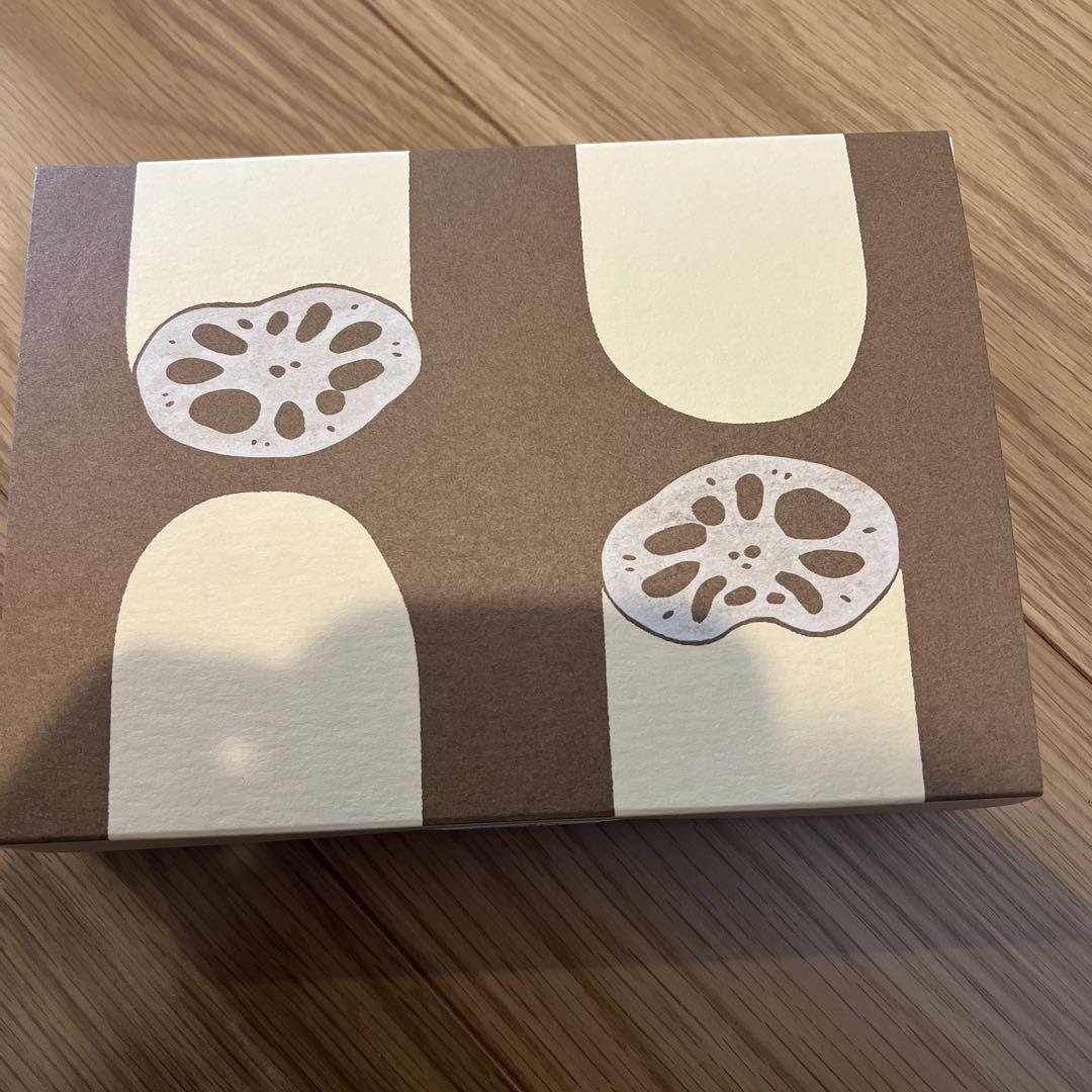 和久傳　牛とあわび茸の旨煮　と蓮もち9個