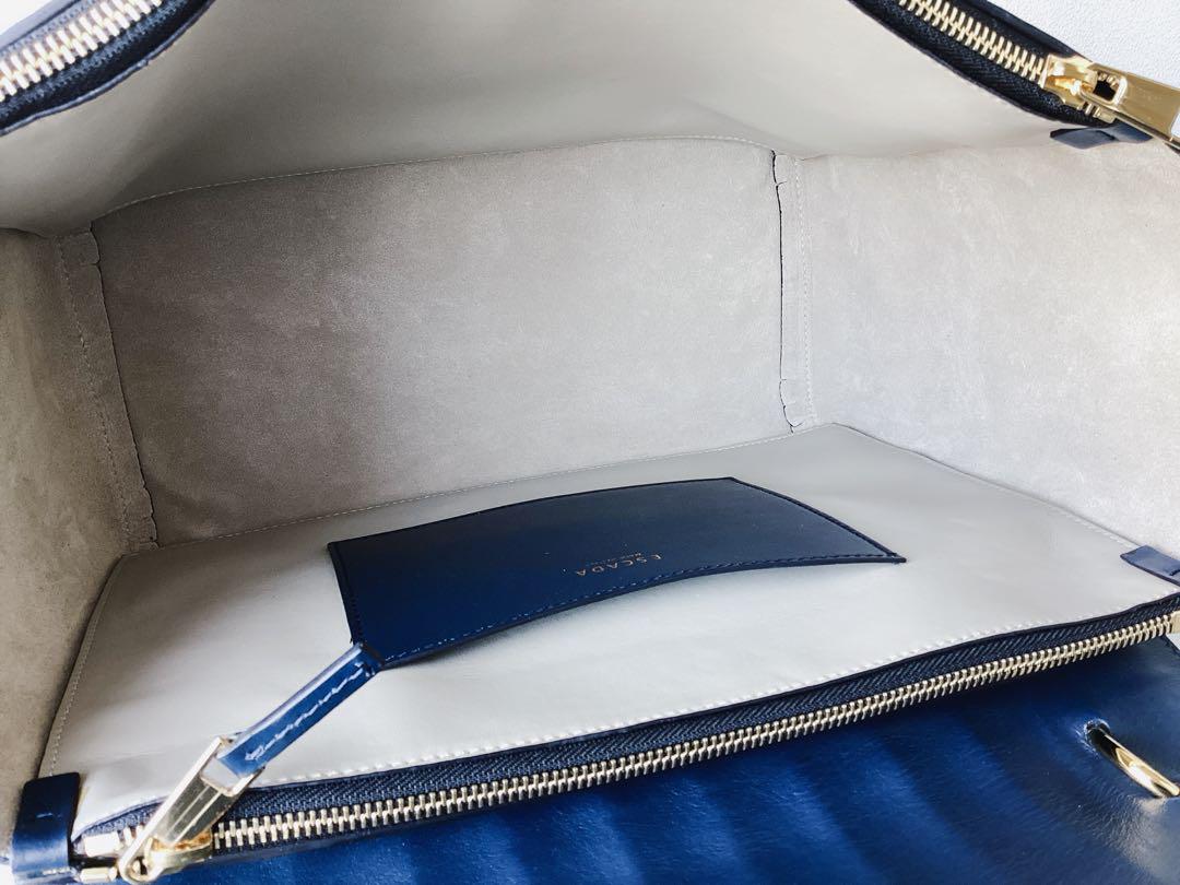 【ESCADA】エスカーダ　牛革×やぎ革　レザーバッグ　紺　定価206800円