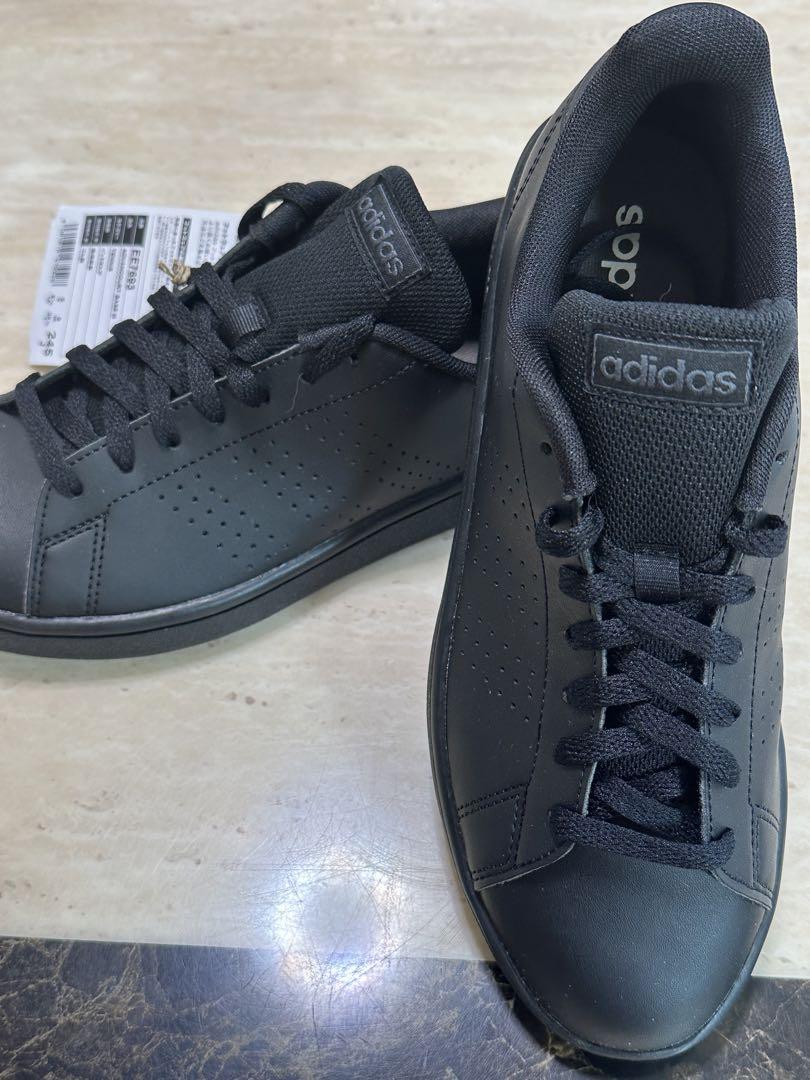 新品未使用　adidas ブラック スニーカー　24.5cm