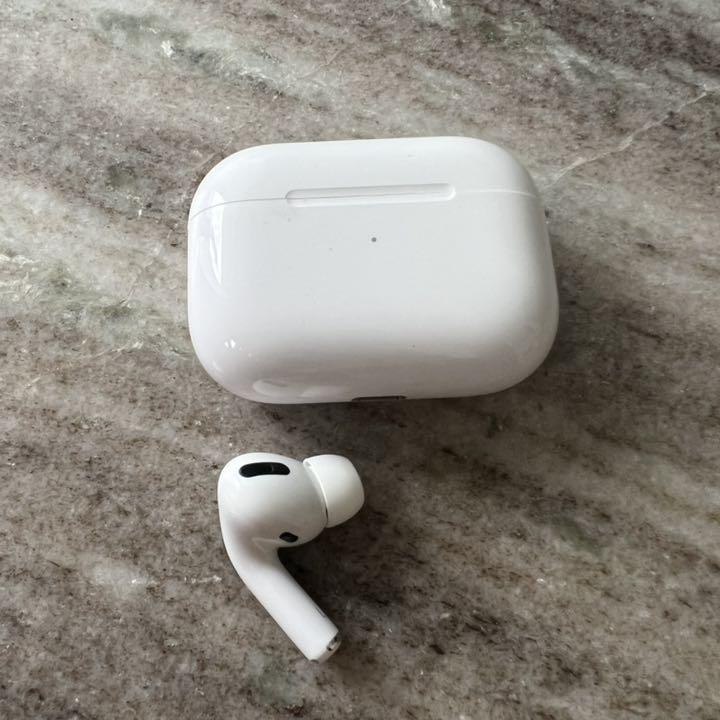 39%割引ホワイト系【人気No.1】 Apple Airpods pro 左耳 充電ケース のみ 本体 美品 イヤフォン オーディオ機器ホワイト系-APP.TABBIEMATH.COM 気に入って購入 【美品】Apple AirPods 本体 Pro イヤフォン