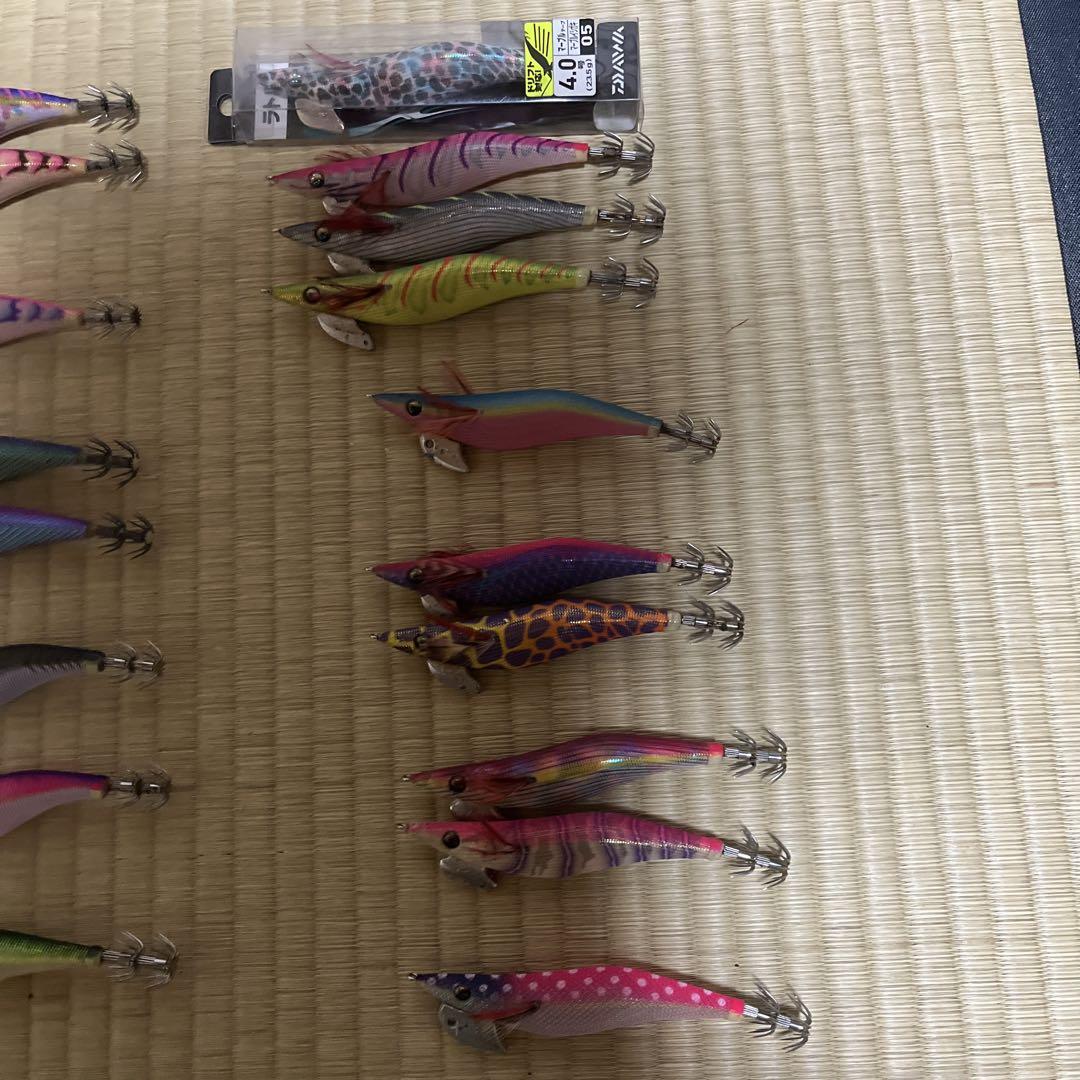 Daiwa エメラルダス　28本　エギ