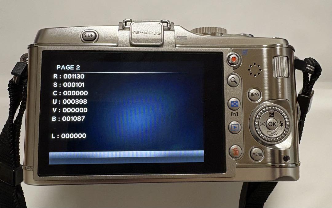 【美品】OLYMPUS PEN E-P3 ツインレンズキット シルバー