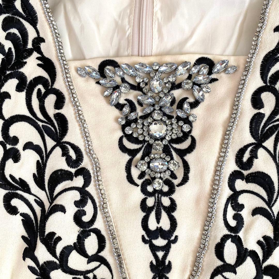 【人気No.1】グレース コンチネンタル ノースリーブ ロングワンピース 刺繍 ビジュー 38