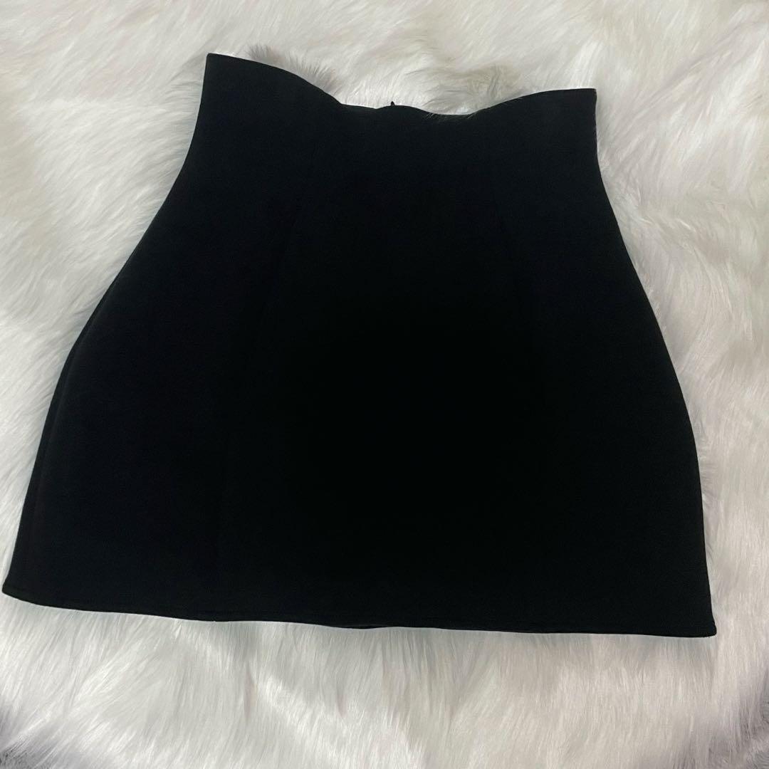 SNIDEL 構築スカショーパン　黒