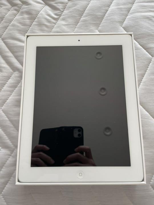 iPad Wi-Fiモデル 32GB ホワイト(第3世代)