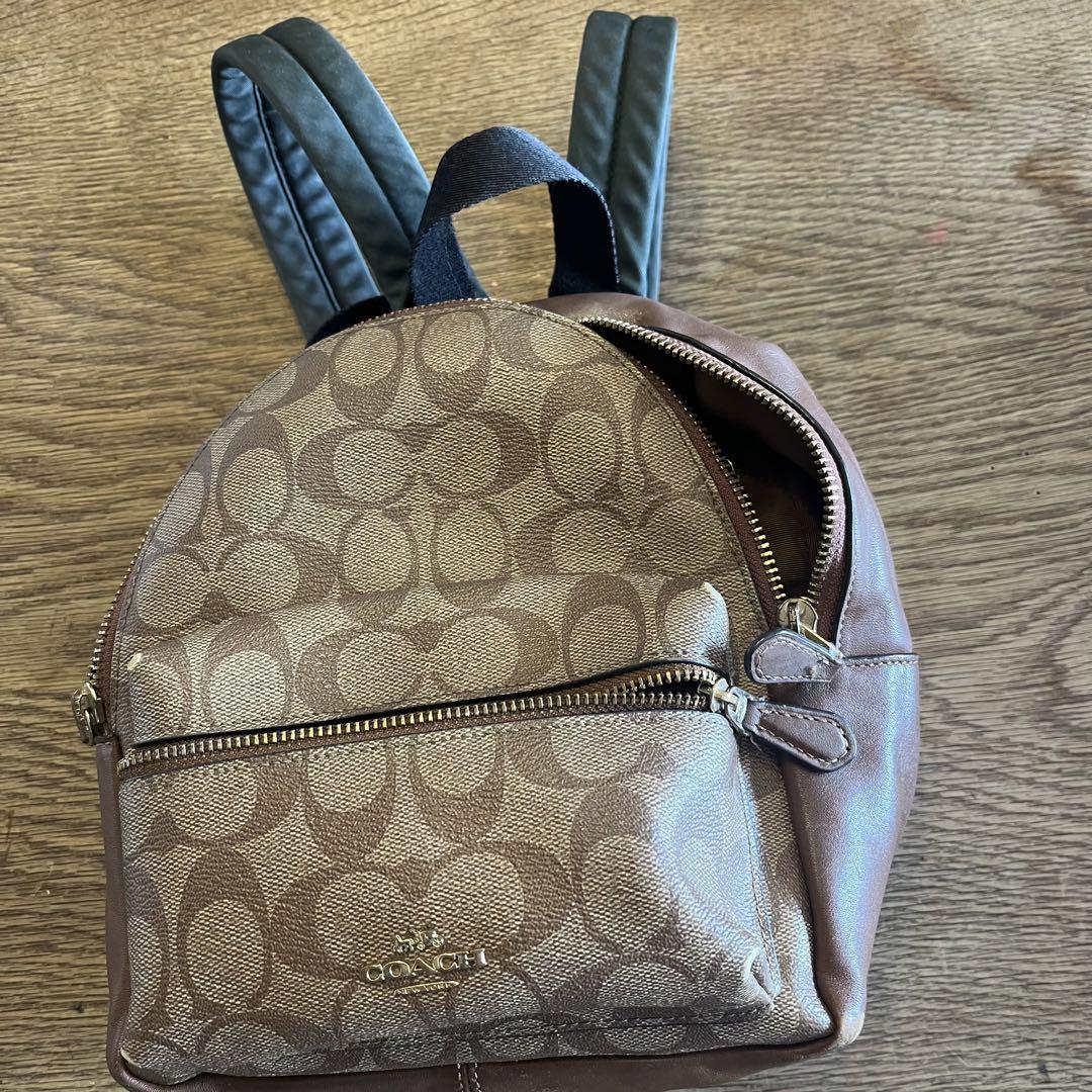 新品 コーチ リュックバックパック