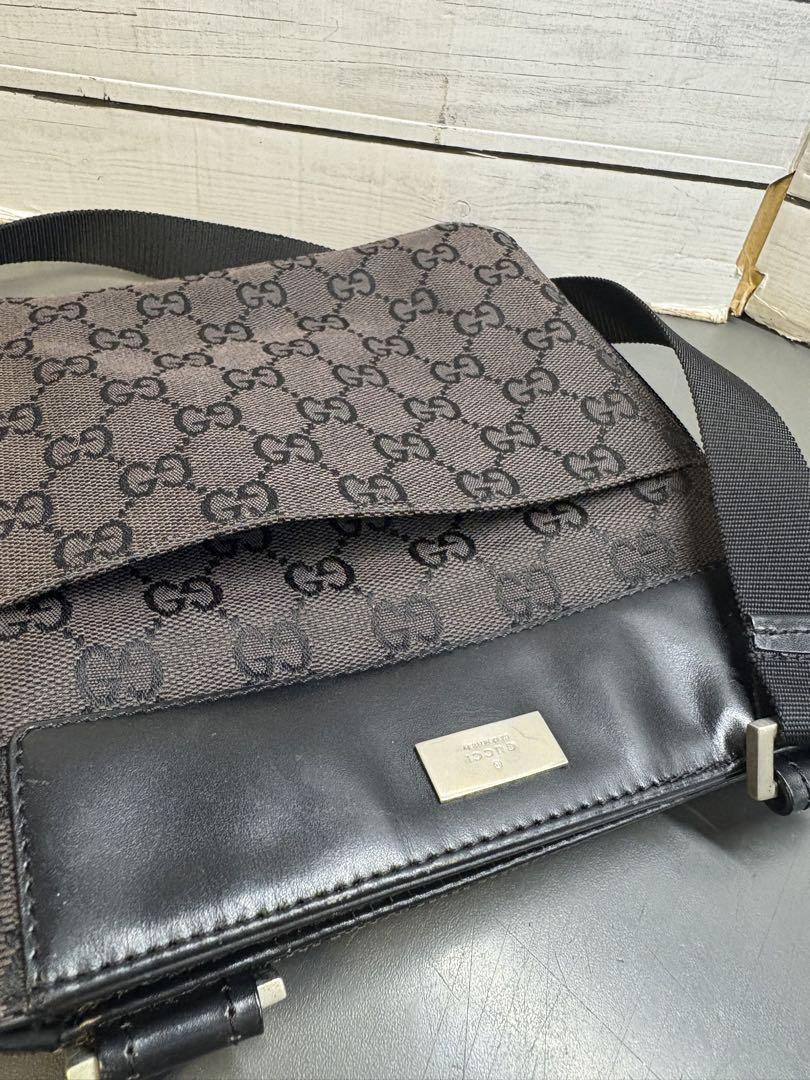 GUCCI ショルダーバッグ　ミニ