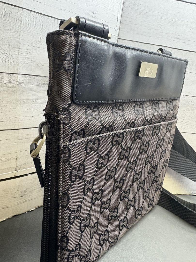 GUCCI ショルダーバッグ　ミニ