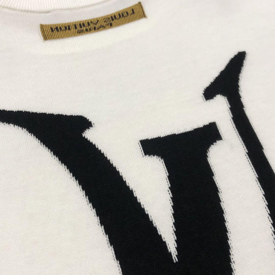 売り切れ必至！ BTS着用 ルイヴィトン tシャツ ビックLVロゴ バックロゴ入り トップス