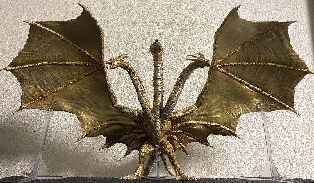 たきS.H MonsterArtsキングギドラ　2019スペシャルカラー S.H.MonsterArts キングギドラ（2019）Special Color Ver. | 魂