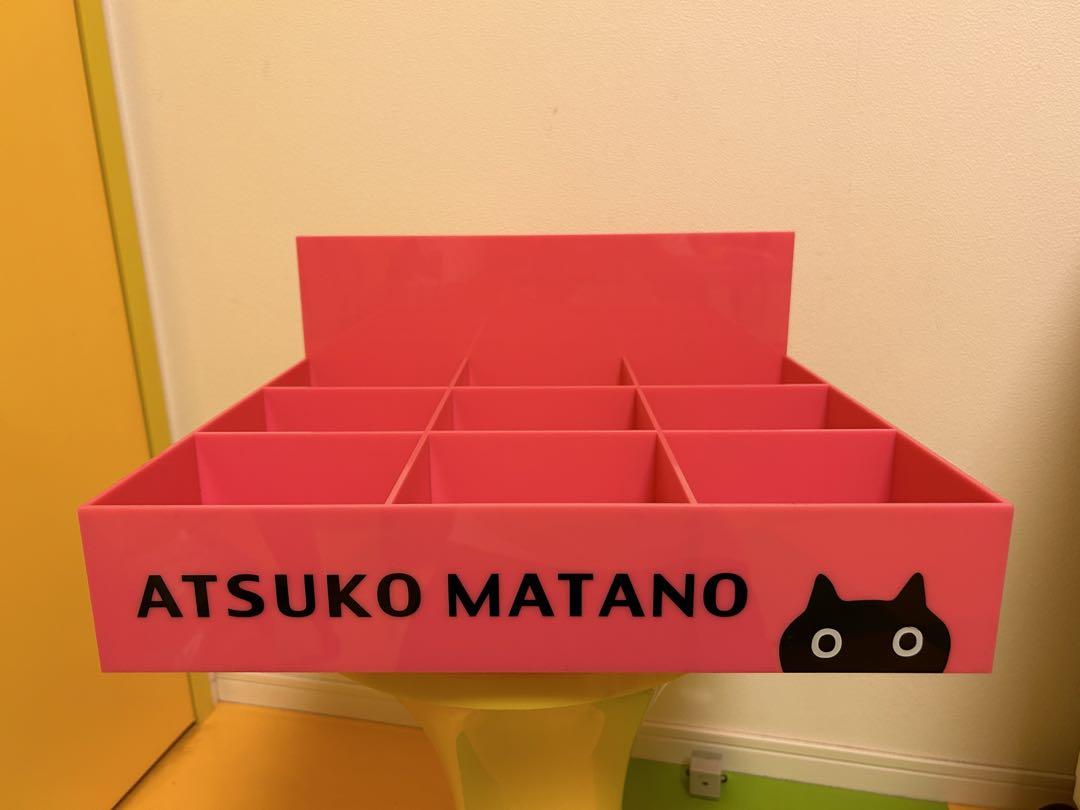 陳列ケース 収納