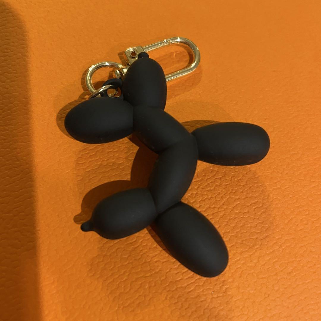 【Ballonelle バルーネル ドッグチャーム キーホルダー】 ブラック